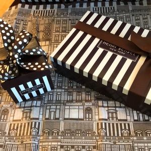 Henri Bendel boxes and tissue